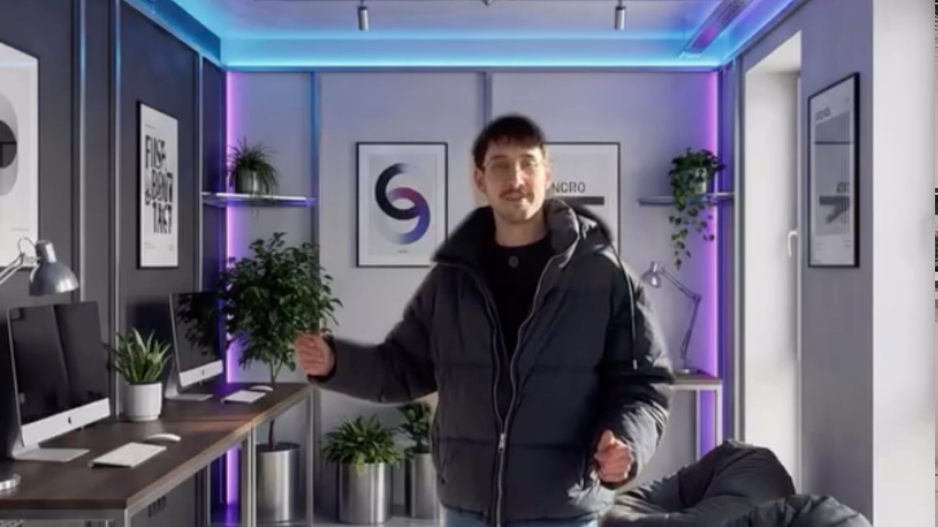 Комерційне приміщення з видом на озеро